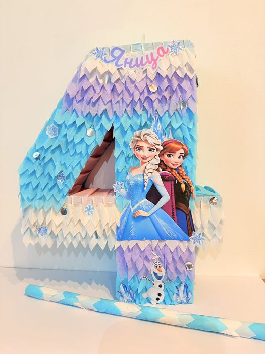 Елза и Анна пинята Frozen Elza