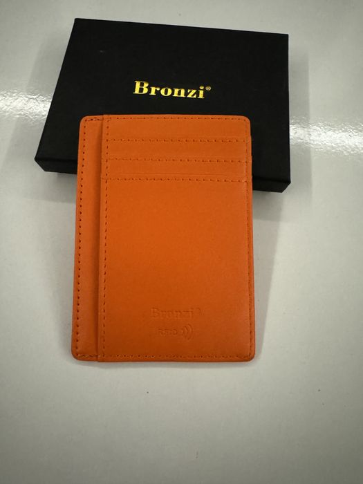 Картодържатели/Card Holder