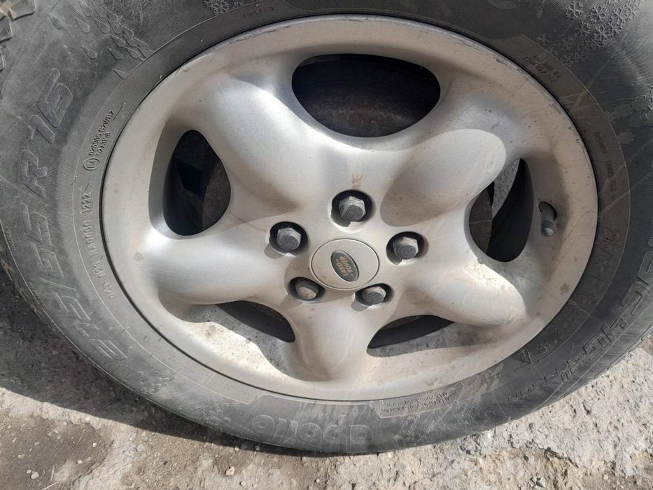 Алуминиеви джанти с летни гуми 5x114,3 R16 4бр.