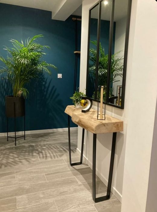 Рафтове Помощни маси антре коридор масивно дърво