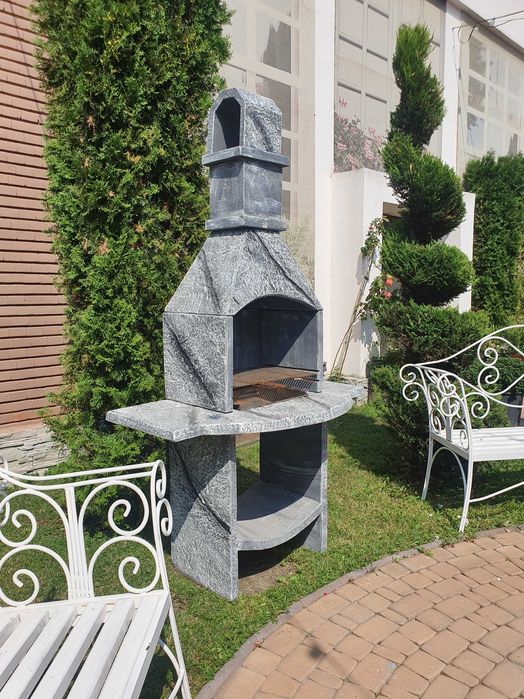 Gratar din beton de gradina,gratar beton,gratar gradina