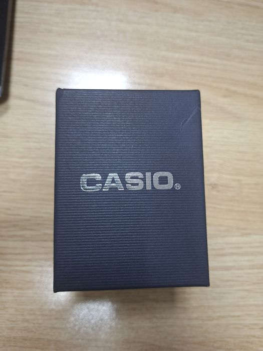 Продаю часы(оригинальные casio)