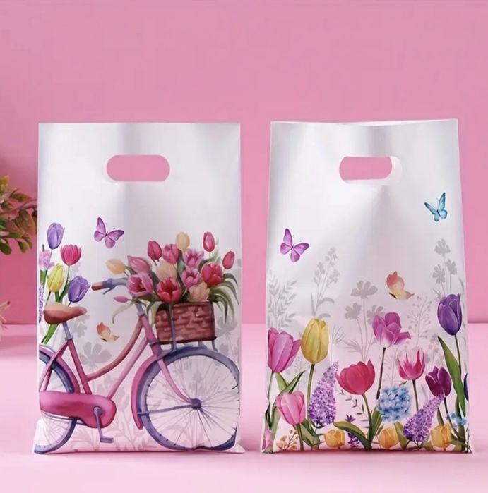 Подарочные пакеты 25*16,5 см