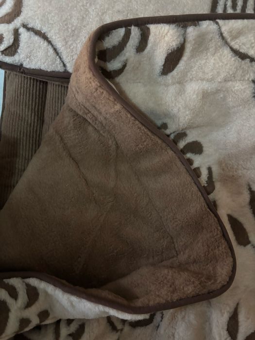 Спално бельо от 3 части -камилска вълна