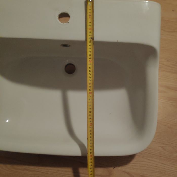 Chiuveta baie cu picior