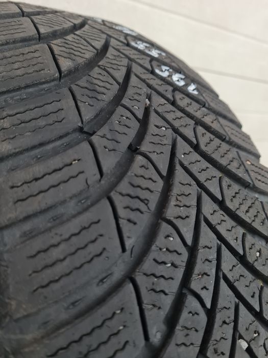 Зимни гуми 2 броя SEMPERIT SpeedGrip5 195 55 R16 дот 2924