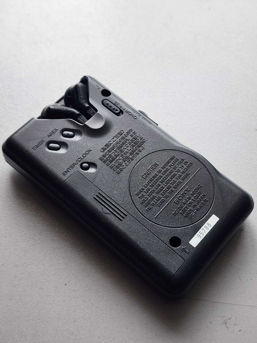 Карманный радио приемник Sony