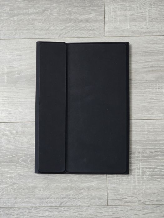 Husă cu tastatură pentru Lenovo Idea Tab Pro 12.7" (2025) – Tastatură detașabilă, iluminată, cu touchpad