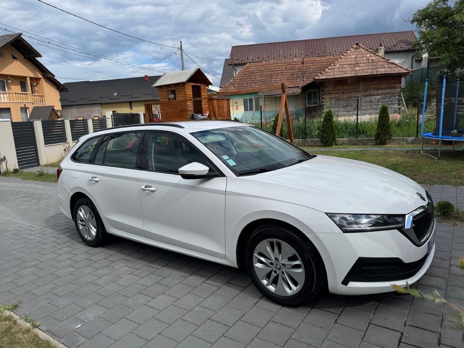 Skoda octavia 2022  dsg 4motion