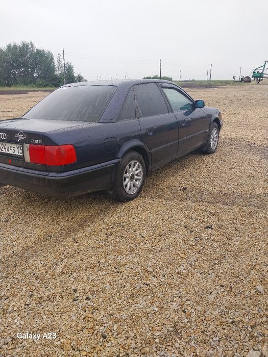 Продам ауди 100 с4