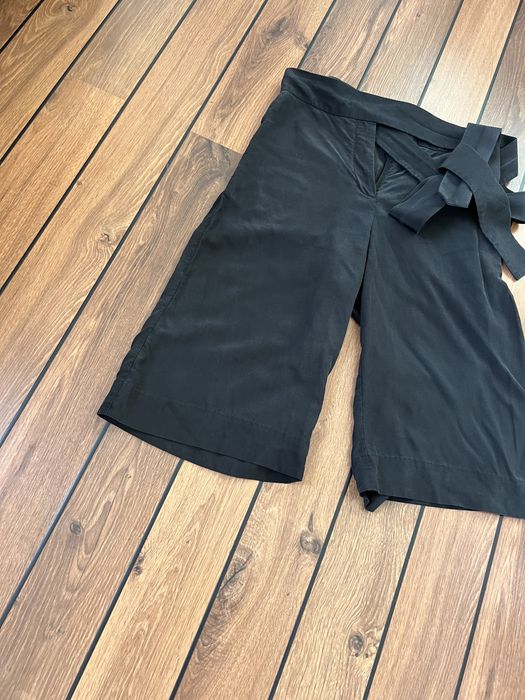 Pantaloni scurti COS din matase