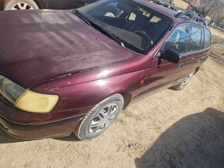 Тайота карина 1995г.в