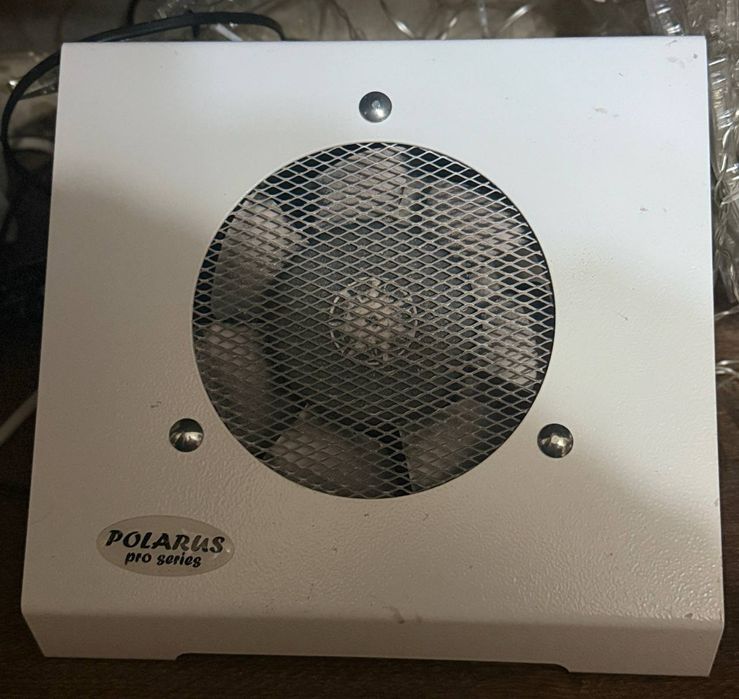 Продам полисос для маникюра.