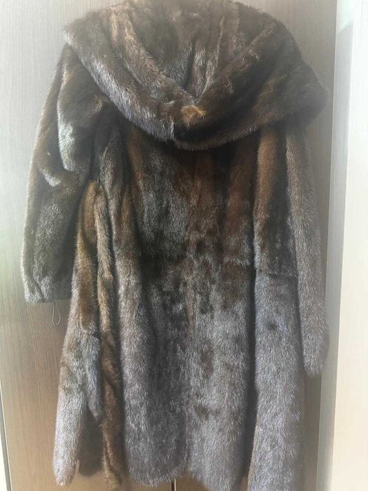 Женская одежда куртки, плащ, дублёнка