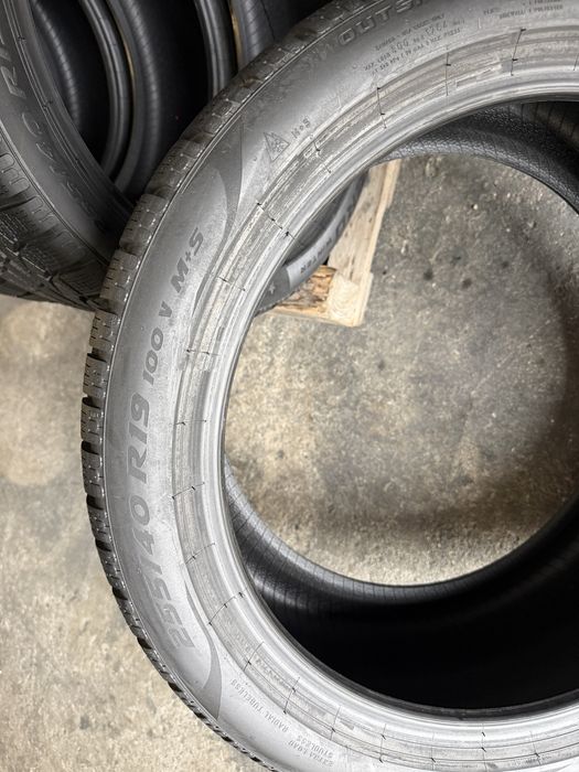 4 anvelope NOI iarna 255/40/19 , 100 V , XL , Pirelli , DOT 2022 !
