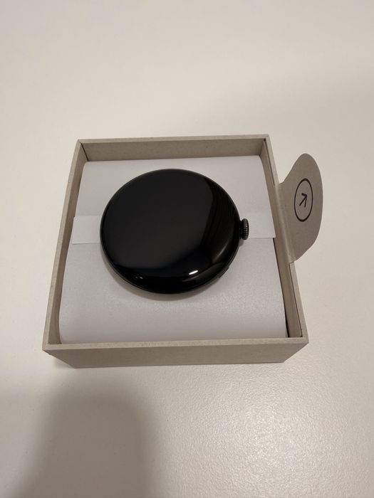 Google Pixel Watch 4 45mm Bluetooth/Wi-Fi - Obsidian