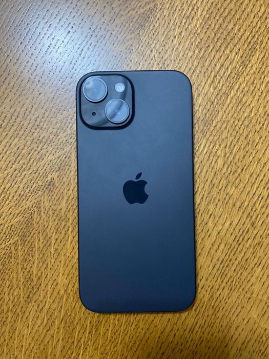 Продам Айфон 15 128Gb