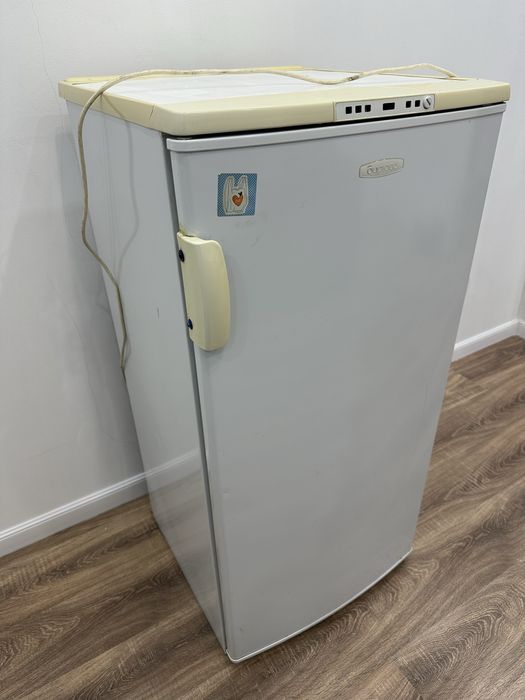 Рабочий холодильник