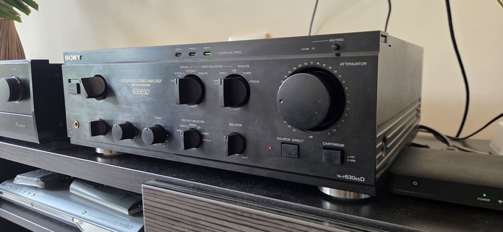 Усилвател Sony TA-F630ESD