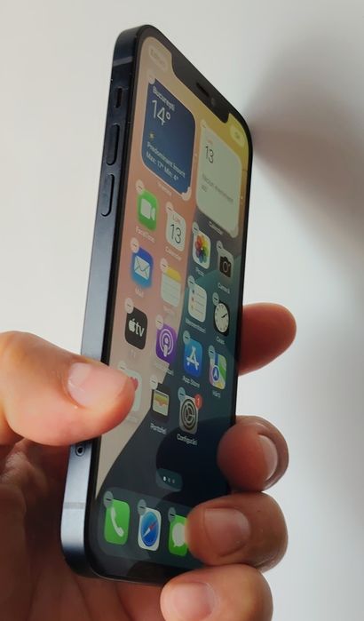 Iphone 12- 64 GB Black