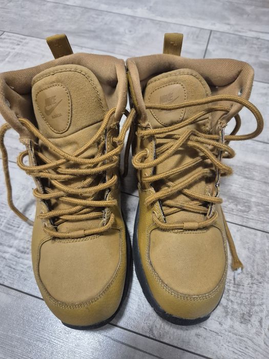 Боти Nike 36,5 номер