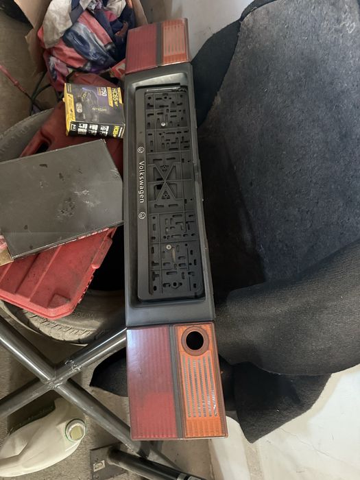 Плафон левый Vento