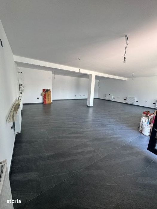Spatiu Comercial de Inchiriat /Strada Safirului