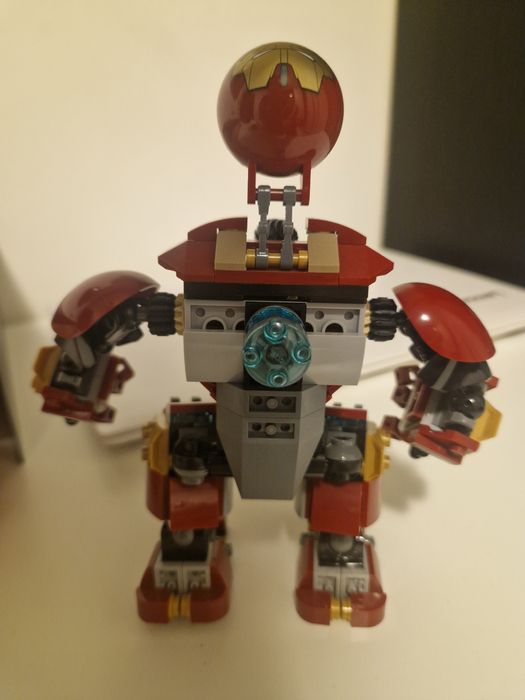 LEGO Marvel Super Heroes Avengers:-Hulkbuster