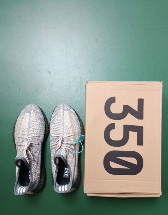 Adidas Yeezy Boost 350