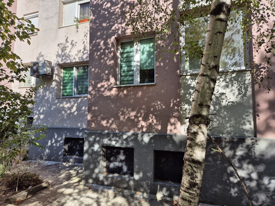 Продава се Четиристаен апартамент в Благоевград, Идеален център - 94 кв.м за 1096 €/кв.м - Снимка #18