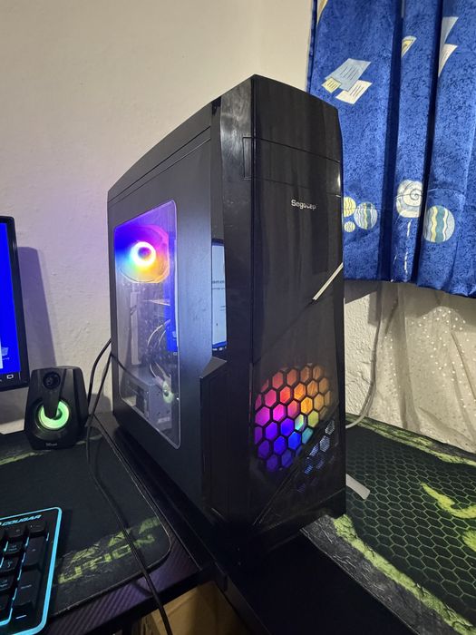 4 -ядрен компютър