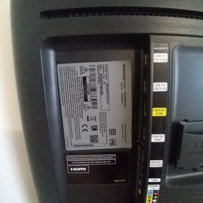 Vând smart tv Samsung 80cm