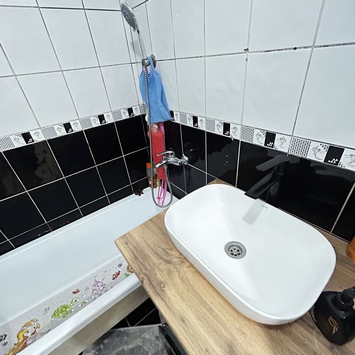 Продам 4 комн квартиру