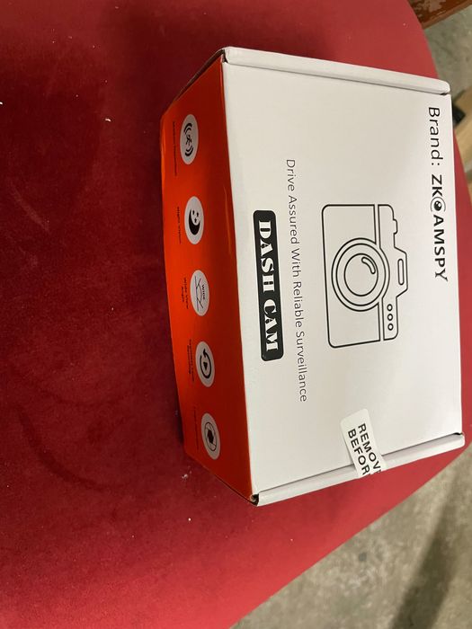 Видеорегистратор с 2 камери и батерия.