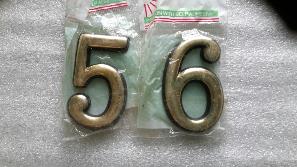 Цифры на дверь