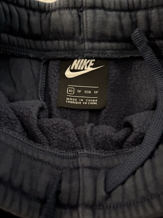 Nike sweatpants dark blue
