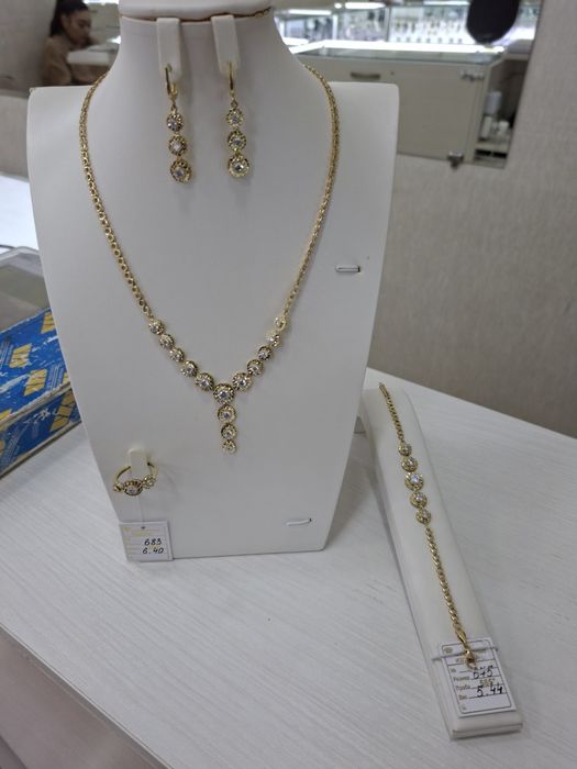 Tilla nabor sotiladi Золотой комплект