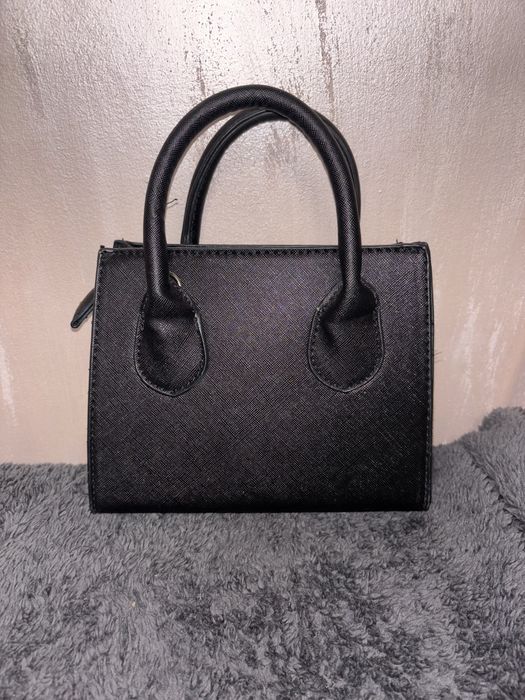 Дамска чанта