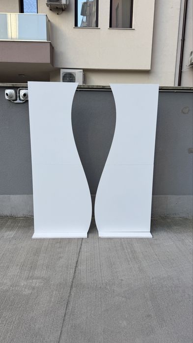 Вълнообразни пана за украса - под наем