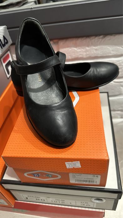 Туфли школьные