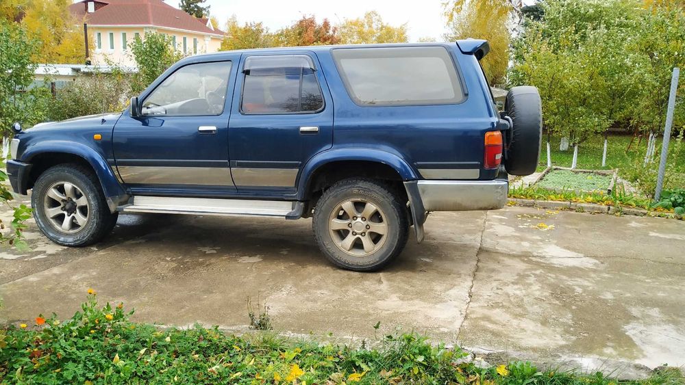 Toyota Hilux Surf 130