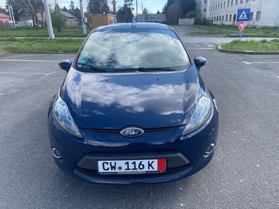 Ford Fiesta  1.2 benzina