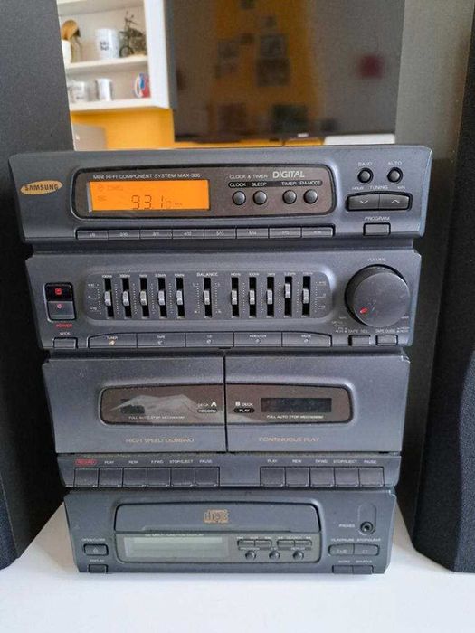 Samsung vintage mini hi fi component system max 335.