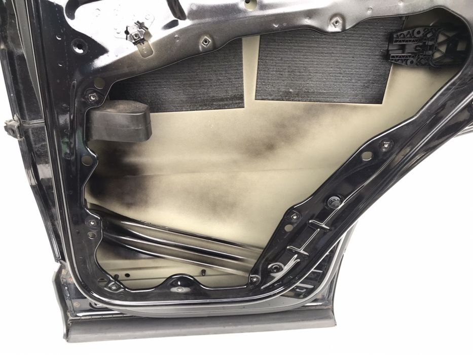 Usa dr spate vw TIGUAN cod culoare LC9X