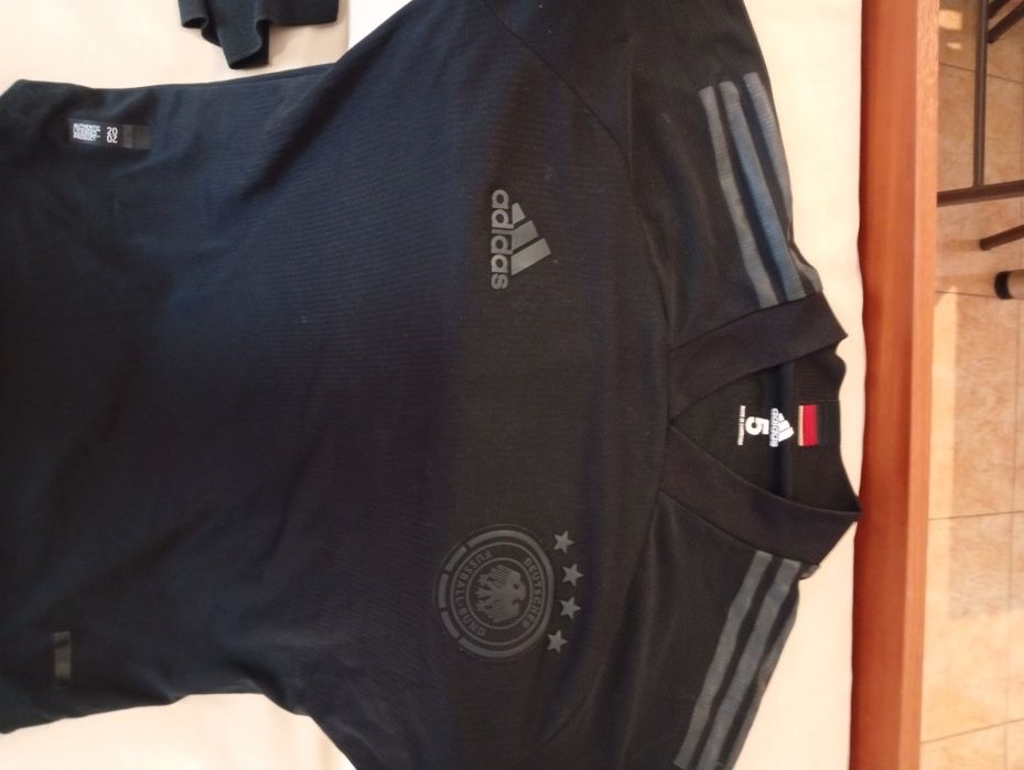 Мъжки спортни блузи