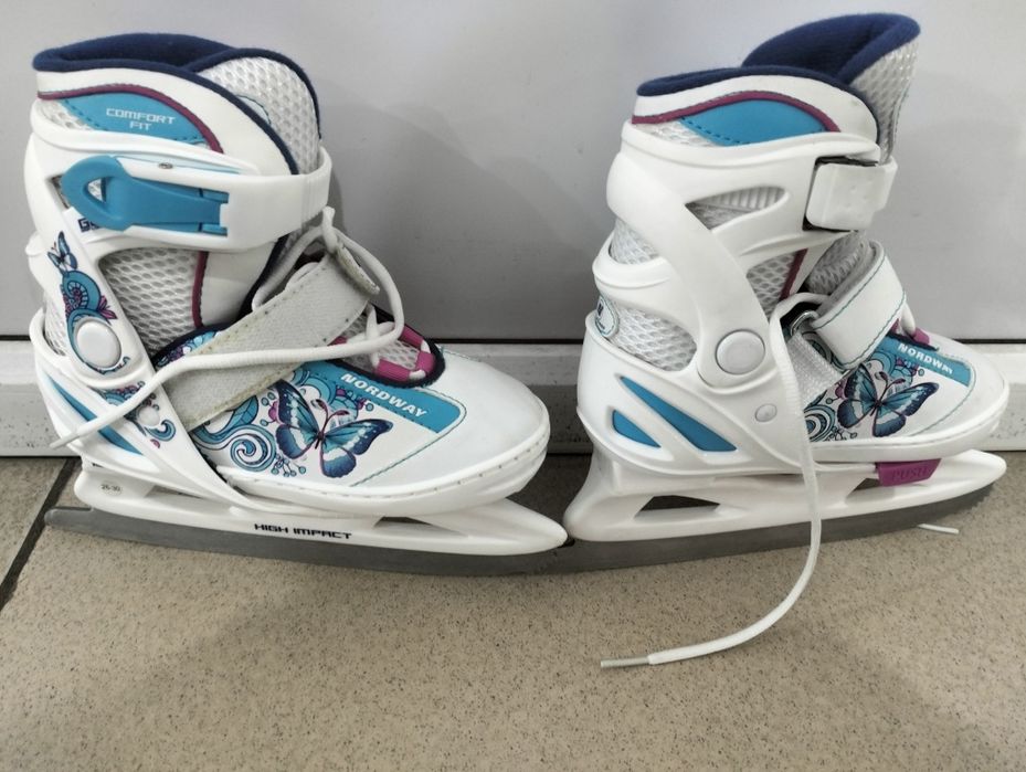 Коньки 26-30 новые