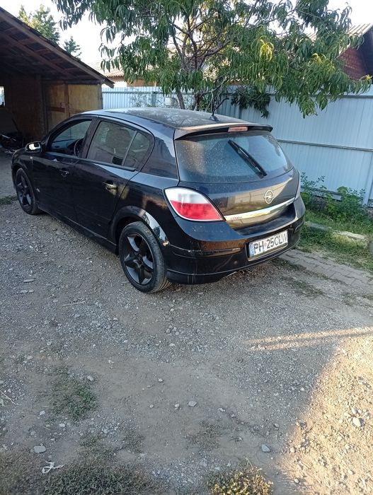 Vând Opel Astra h