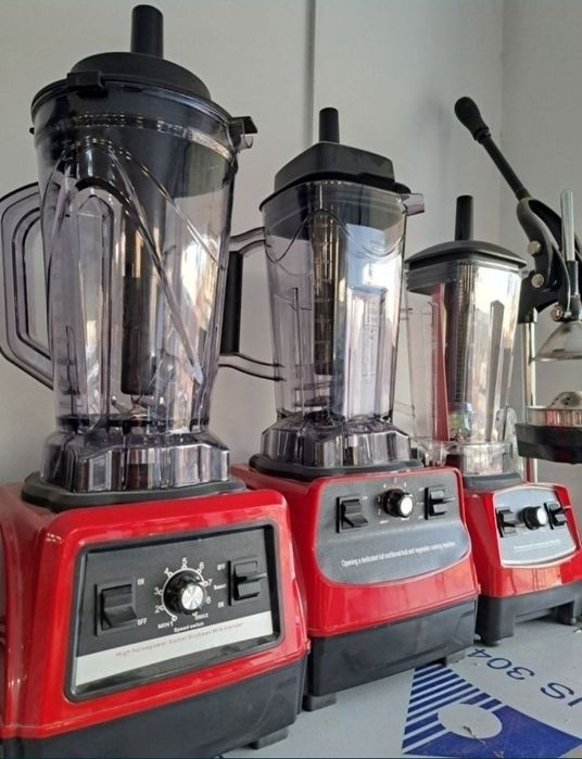 Блендер блендер blender bilindir blender pirameshinniy blendir bilindr