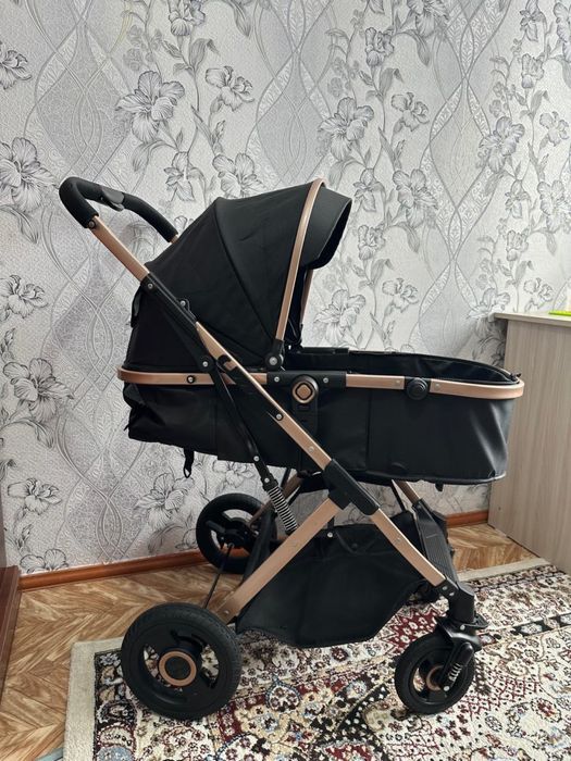 Продам детскую коляску