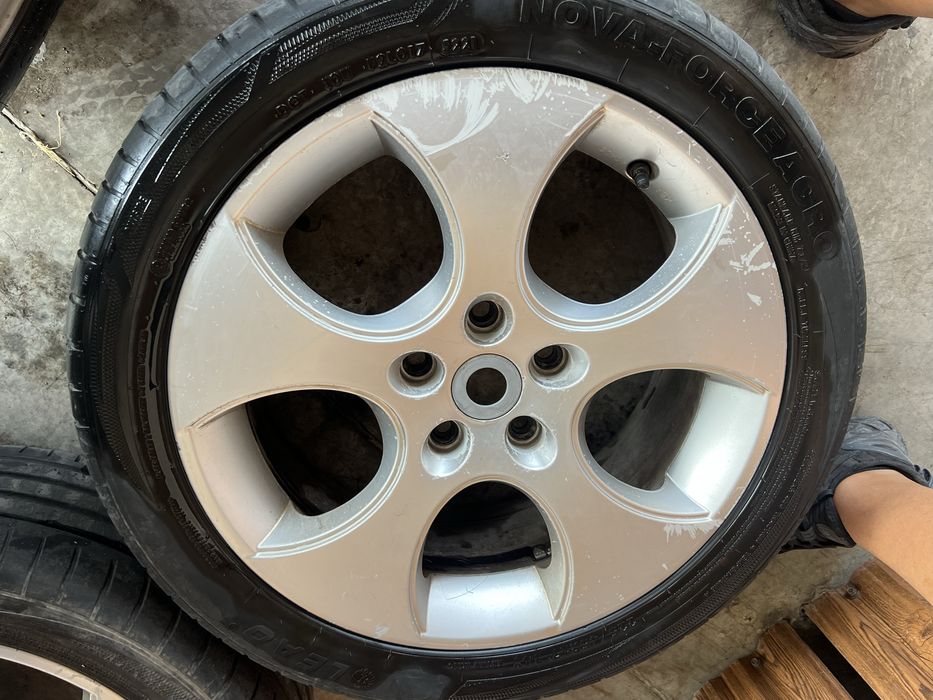 Джанти с гуми 17 VW/Audi